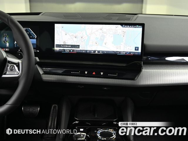 BMW 5 Series (G60) 530e M Sport 2025 — фото 18