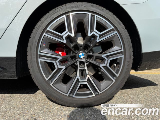 BMW 5 Series (G60) 530i xDrive M Sport Pro Special Edition 2026 — фото 24