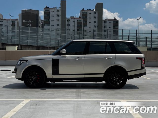 Land Rover Range Rover (IV) 4.4 SDV8 Vogue SE DIESEL 2016 — фото 23
