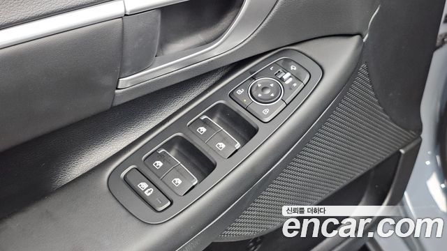 Hyundai Sonata The Edge (DN8) 2.0 LPG Premium 2024 — фото 17