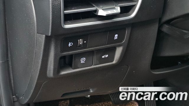Hyundai Sonata The Edge (DN8) 2.0 LPG Premium 2024 — фото 18