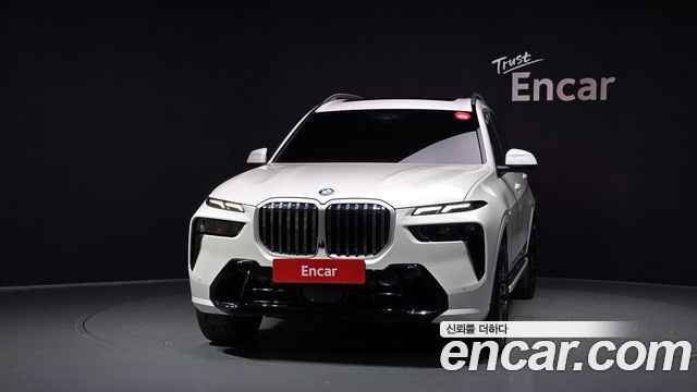 BMW X7 (G07) xDrive 40i M Sport 7STR 2024 — фото 3