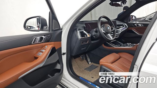 BMW X7 (G07) xDrive 40i M Sport 7STR 2024 — фото 10