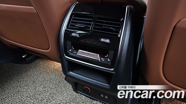 BMW X7 (G07) xDrive 40i M Sport 7STR 2024 — фото 23