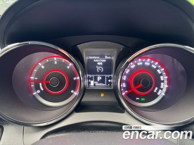 KG Mobility (SsangYong) Tivoli Diesel LX 2WD 2017 — фото 8