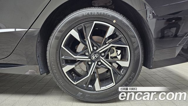 Hyundai Sonata The Edge (DN8) 2.0 Exclusive 2025 — фото 21