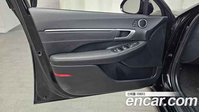 Hyundai Sonata The Edge (DN8) 2.0 Exclusive 2025 — фото 24