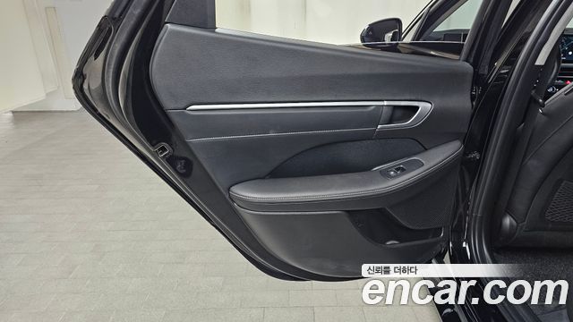 Hyundai Sonata The Edge (DN8) 2.0 Exclusive 2025 — фото 25