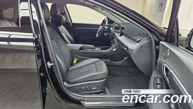Hyundai Sonata The Edge (DN8) 2.0 Exclusive 2025 — фото 26
