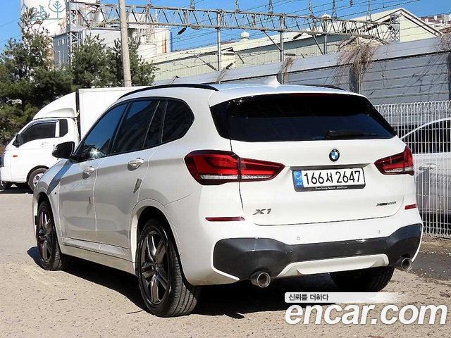 BMW X1 (F48) xDrive 20i M Sport 2022 — фото 3