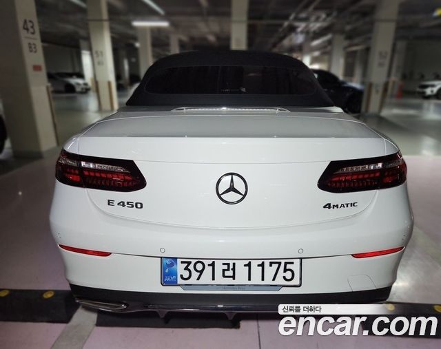 Mercedes-Benz E-Class (W213) E450 4MATIC Cabriolet 2023 — фото 4
