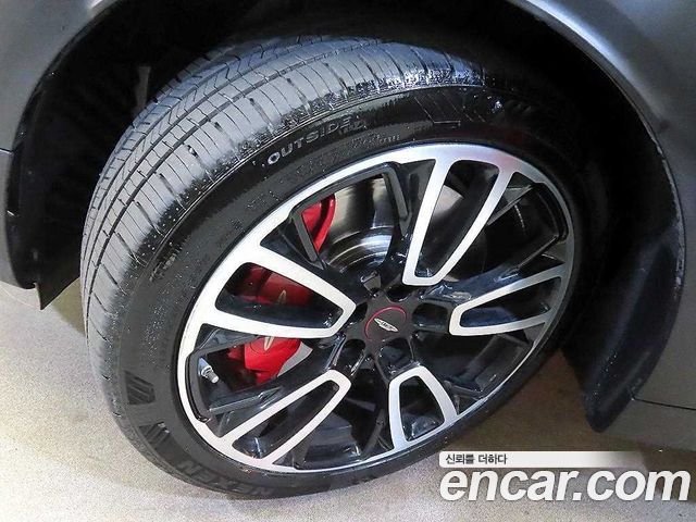MINI Cooper S Countryman JCW 2nd 2024 — фото 24