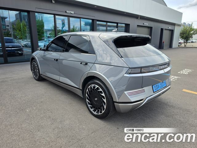 Hyundai Ioniq 5 Long Range AWD Prestige 2023 — фото 4