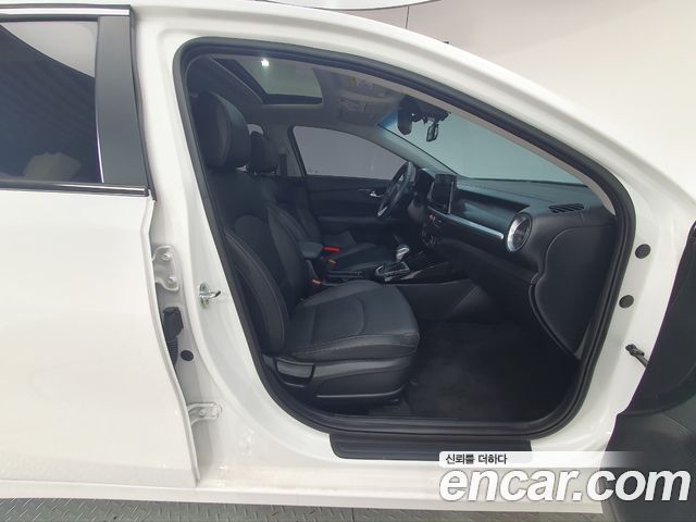 Kia K3 (II) 1.6 Noblesse 2022 — фото 12