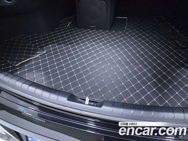 Hyundai Grandeur (IG) 3.0 LPi Rent Car Exclusive 2023 — фото 4