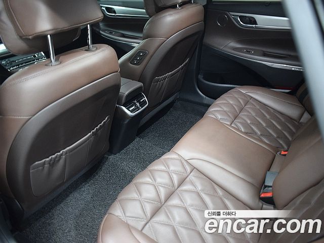 Hyundai Grandeur (IG) 3.0 LPi Rent Car Exclusive 2023 — фото 6