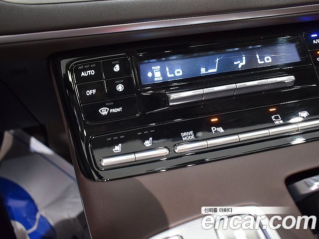 Hyundai Grandeur (IG) 3.0 LPi Rent Car Exclusive 2023 — фото 18