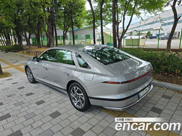 Hyundai Grandeur (GN7) 2,5 Gasoline 2WD Premium 2023 — фото 2