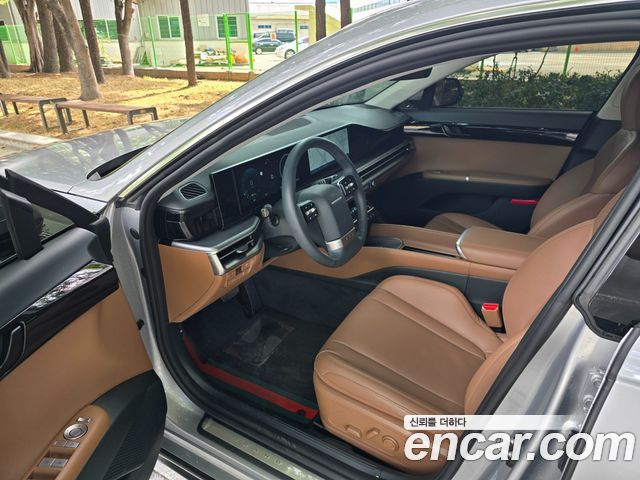 Hyundai Grandeur (GN7) 2,5 Gasoline 2WD Premium 2023 — фото 10