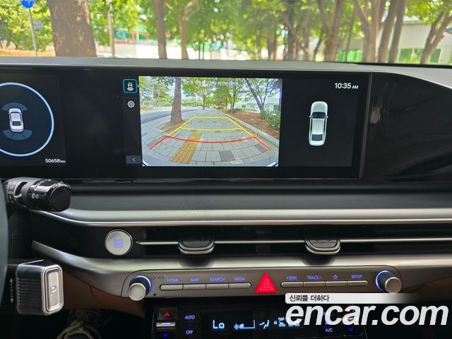 Hyundai Grandeur (GN7) 2,5 Gasoline 2WD Premium 2023 — фото 21