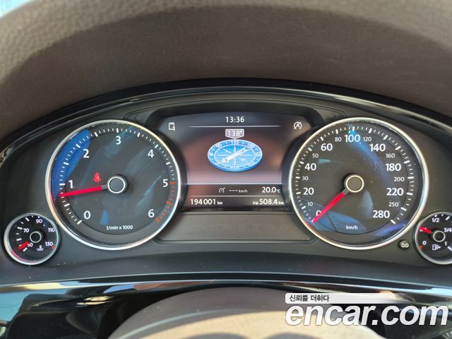 Volkswagen Touareg V6 3.0 TDI Bluemotion 7P5 2012 — фото 8