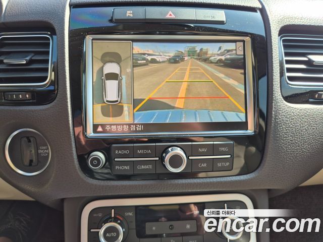Volkswagen Touareg V6 3.0 TDI Bluemotion 7P5 2012 — фото 20