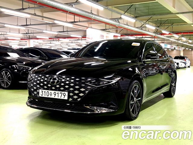 Hyundai Grandeur (IG) 2.5 Le Blanc