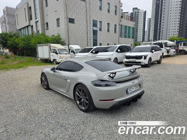 Porsche 718 Cayman 4.0 GT4 2022 — фото 4