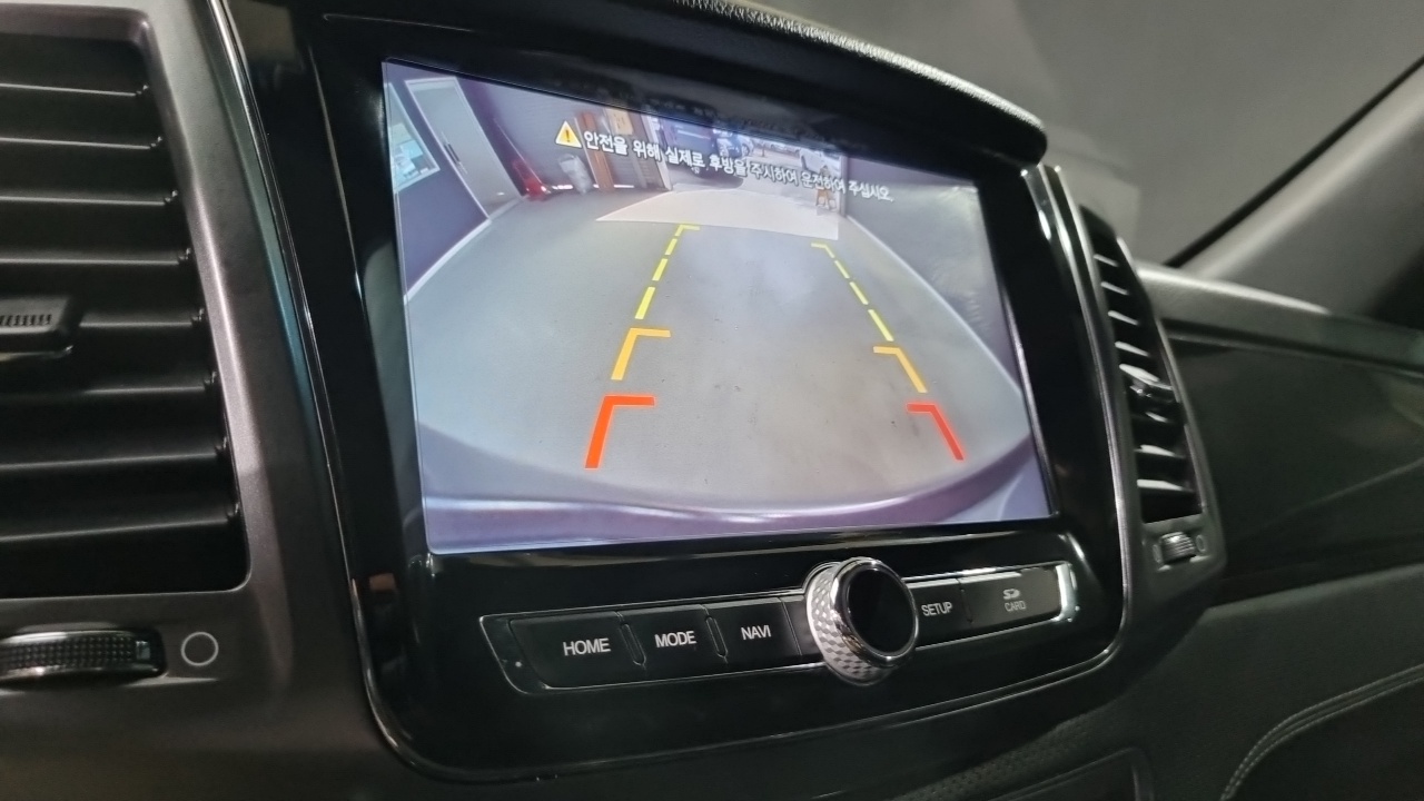 KG Mobility (SsangYong) Rexton Sports Khan Diesel 2.2 4WD Prestige 2021 — фото 17