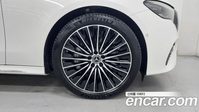 Mercedes-Benz E-Class (W214) E450 4MATIC Exclusive 2025 — фото 5