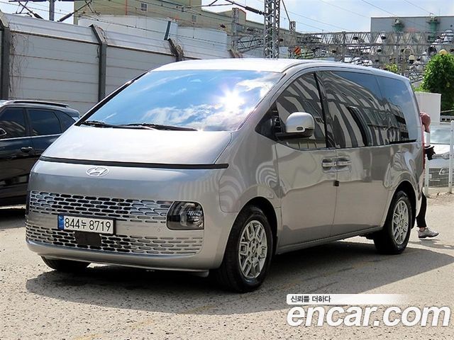 Hyundai Staria HEV 1.6 Cargo 5-Seater Modern 2025 — фото 2