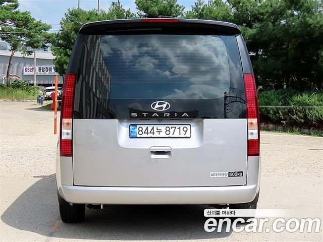 Hyundai Staria HEV 1.6 Cargo 5-Seater Modern 2025 — фото 4