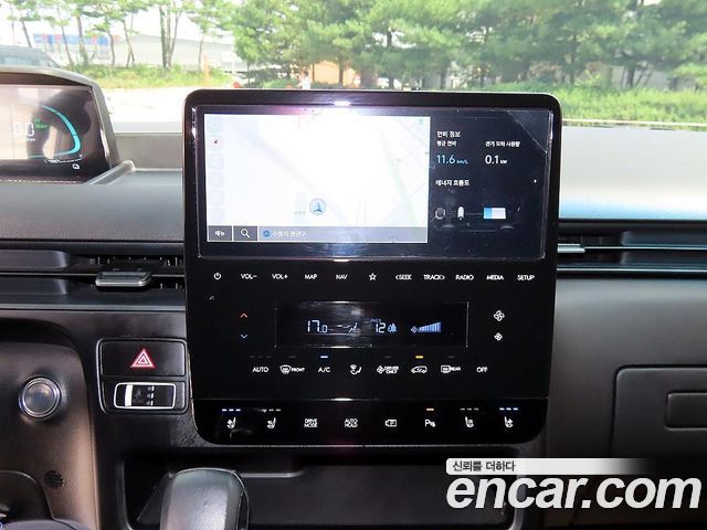 Hyundai Staria HEV 1.6 Cargo 5-Seater Modern 2025 — фото 17