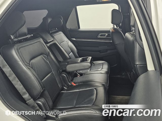 Ford Explorer 2.3 Limited 4WD 5th 2016 — фото 7