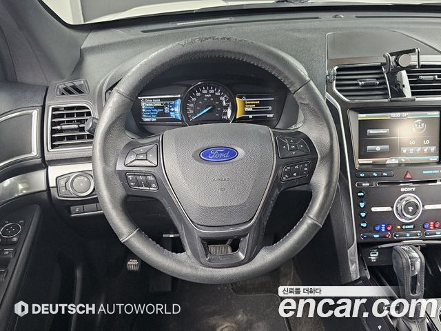 Ford Explorer 2.3 Limited 4WD 5th 2016 — фото 15