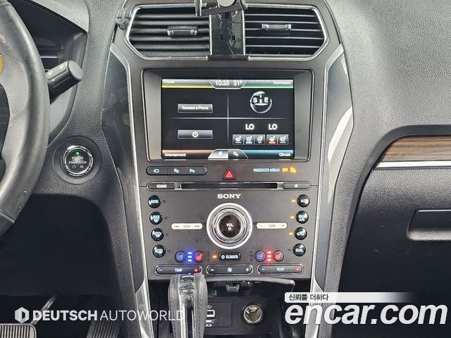 Ford Explorer 2.3 Limited 4WD 5th 2016 — фото 16