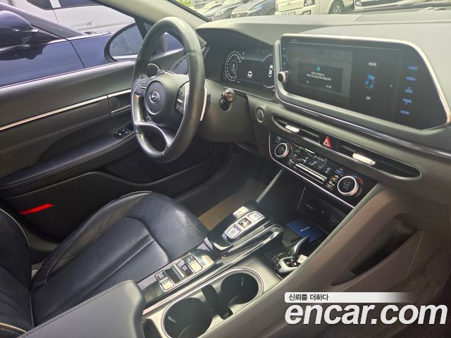 Hyundai Sonata (DN8) 2.0 LPG(Disabled Person) Inspiration 2021 — фото 19