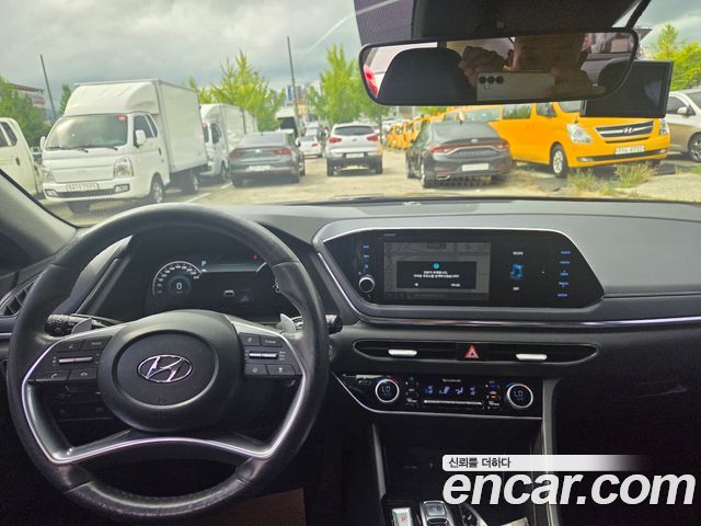 Hyundai Sonata (DN8) 2.0 LPG(Disabled Person) Inspiration 2021 — фото 20