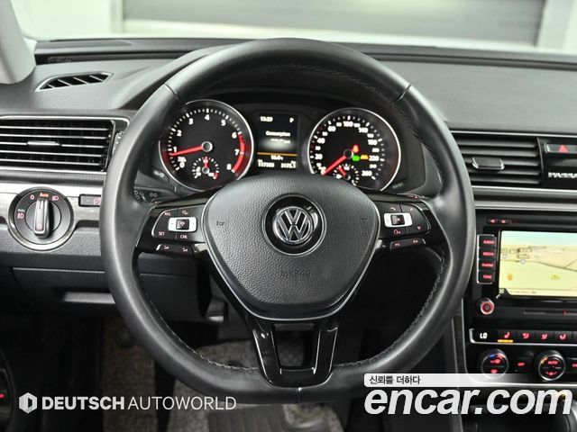 Volkswagen Passat 2.0 TSI B7 2018 — фото 17