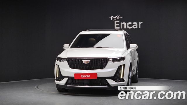 Cadillac XT6 3.6 Sport 2023 — фото 3