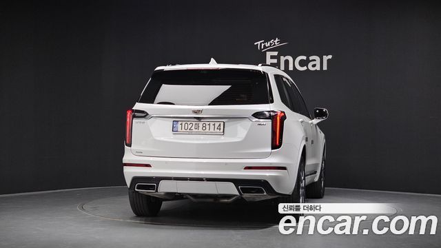 Cadillac XT6 3.6 Sport 2023 — фото 4