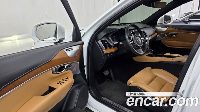 Volvo XC90 (II) D5 Inscription 2019 — фото 10