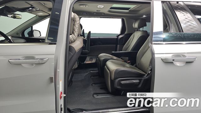 Kia Carnival (IV) Gasoline 7-Seater Gravity 2025 — фото 11