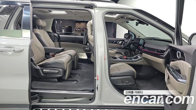 Kia Carnival (IV) Gasoline 7-Seater Gravity 2025 — фото 12