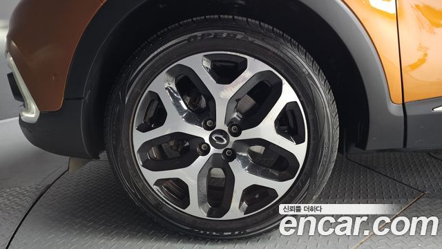 Renault Korea QM3 RE 2018 — фото 5