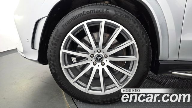Mercedes-Benz GLS-Class (X167) GLS580 4MATIC 2021 — фото 5