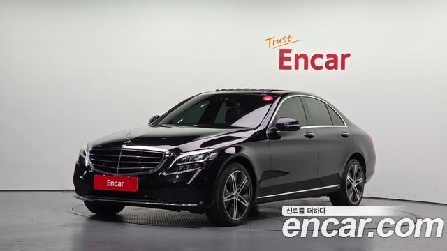 Mercedes-Benz C-Class (W205) C220 d 4MATIC Exclusive 2019 — фото 1