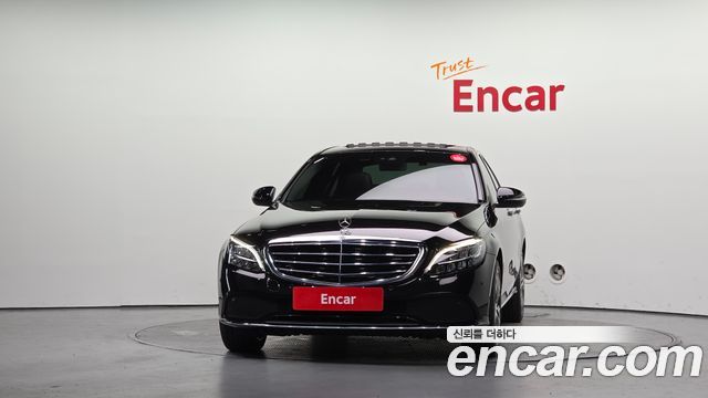 Mercedes-Benz C-Class (W205) C220 d 4MATIC Exclusive 2019 — фото 3