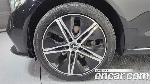 Mercedes-Benz C-Class (W205) C220 d 4MATIC Exclusive 2019 — фото 5