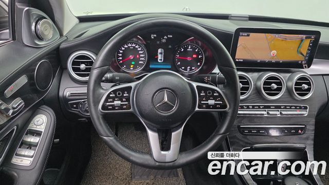 Mercedes-Benz C-Class (W205) C220 d 4MATIC Exclusive 2019 — фото 16